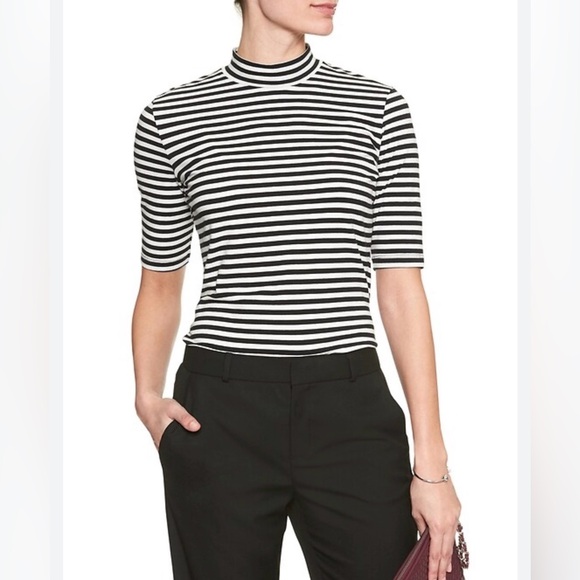 Banana Republic Tops - Banana Republic Striped Mock Neck Short Sleeve Top - Black/White